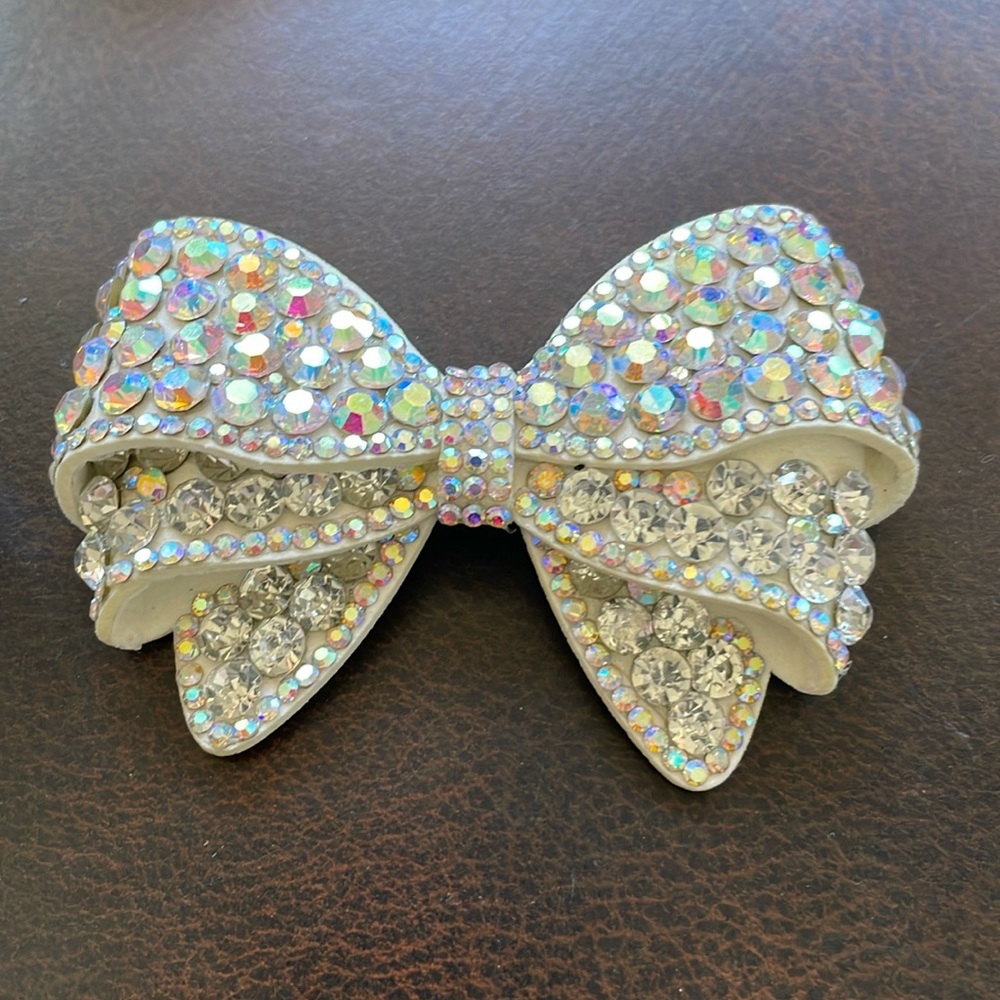 Set of two crystal sparkle bows
